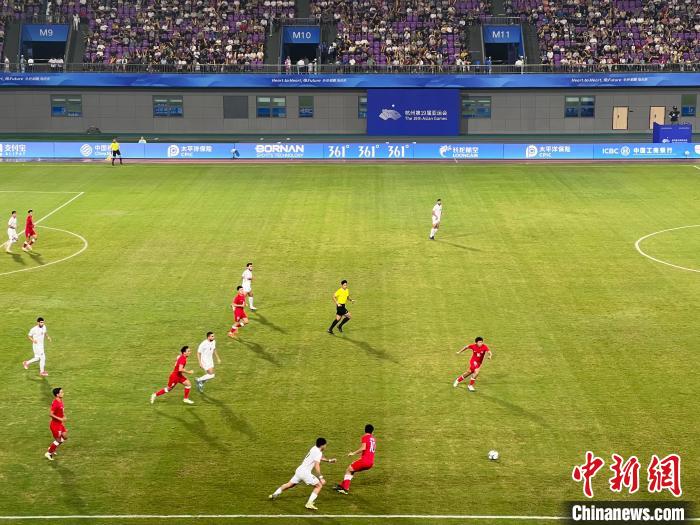 中国香港队1比0力克巴勒斯坦挺进8强，安永佳破