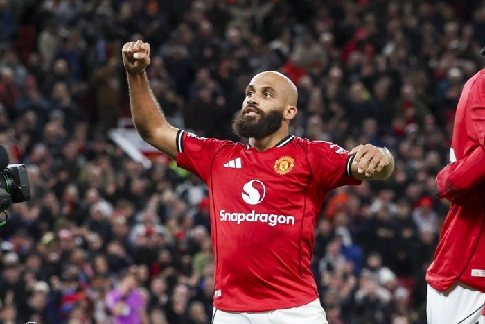 姆伯莫谢什科因健康退出国家队，缺席中澳赛事