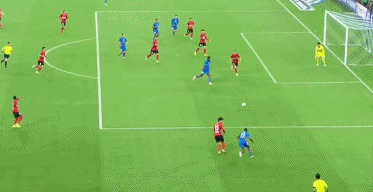 上海申花主场力克辽宁铁人 成都蓉城领跑积分榜